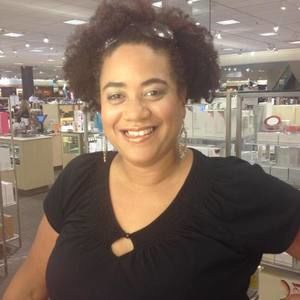 Meet your Posher, Lori